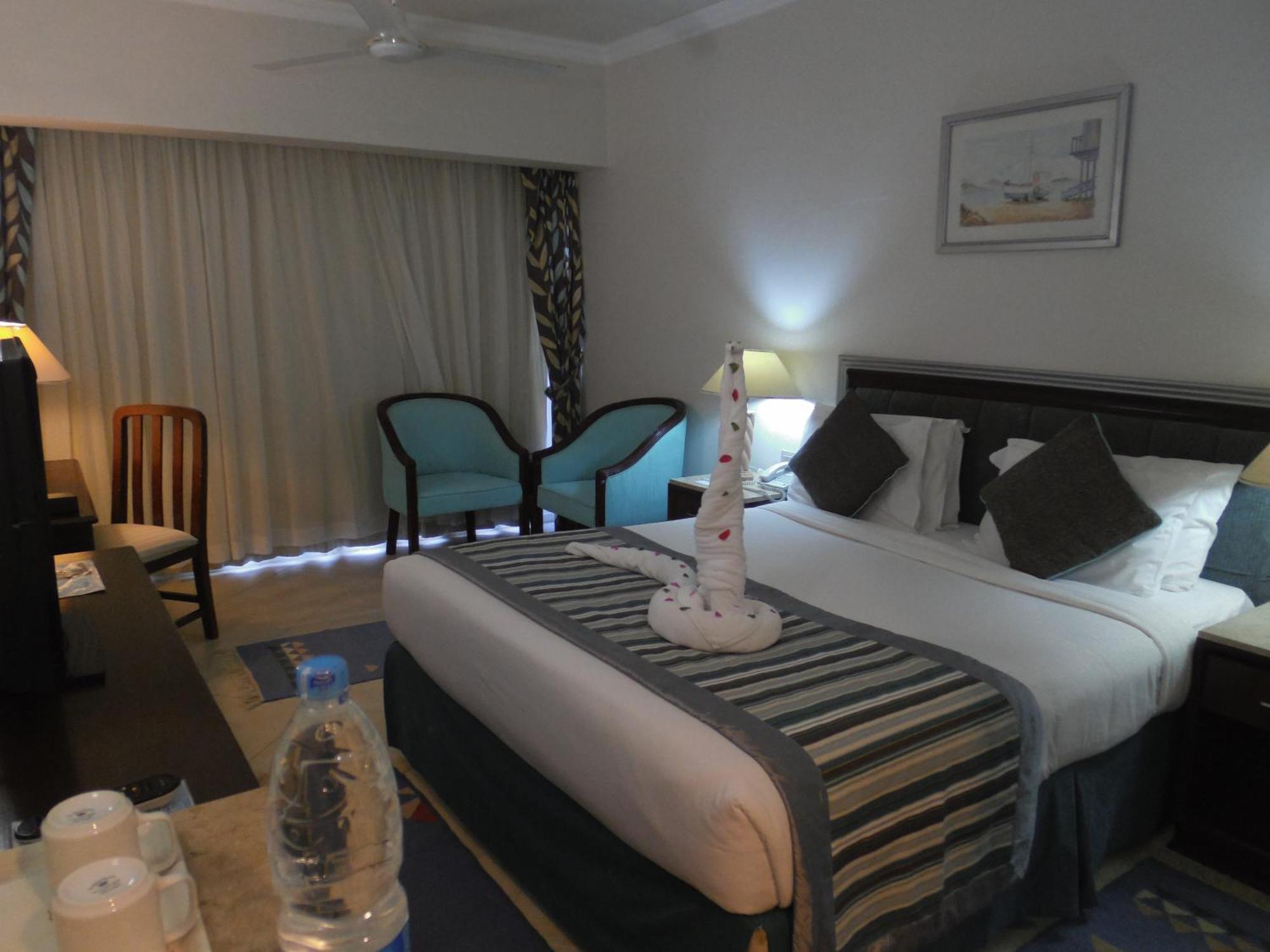 Borg El Arab Beach Resort Kültér fotó A room at the hotel