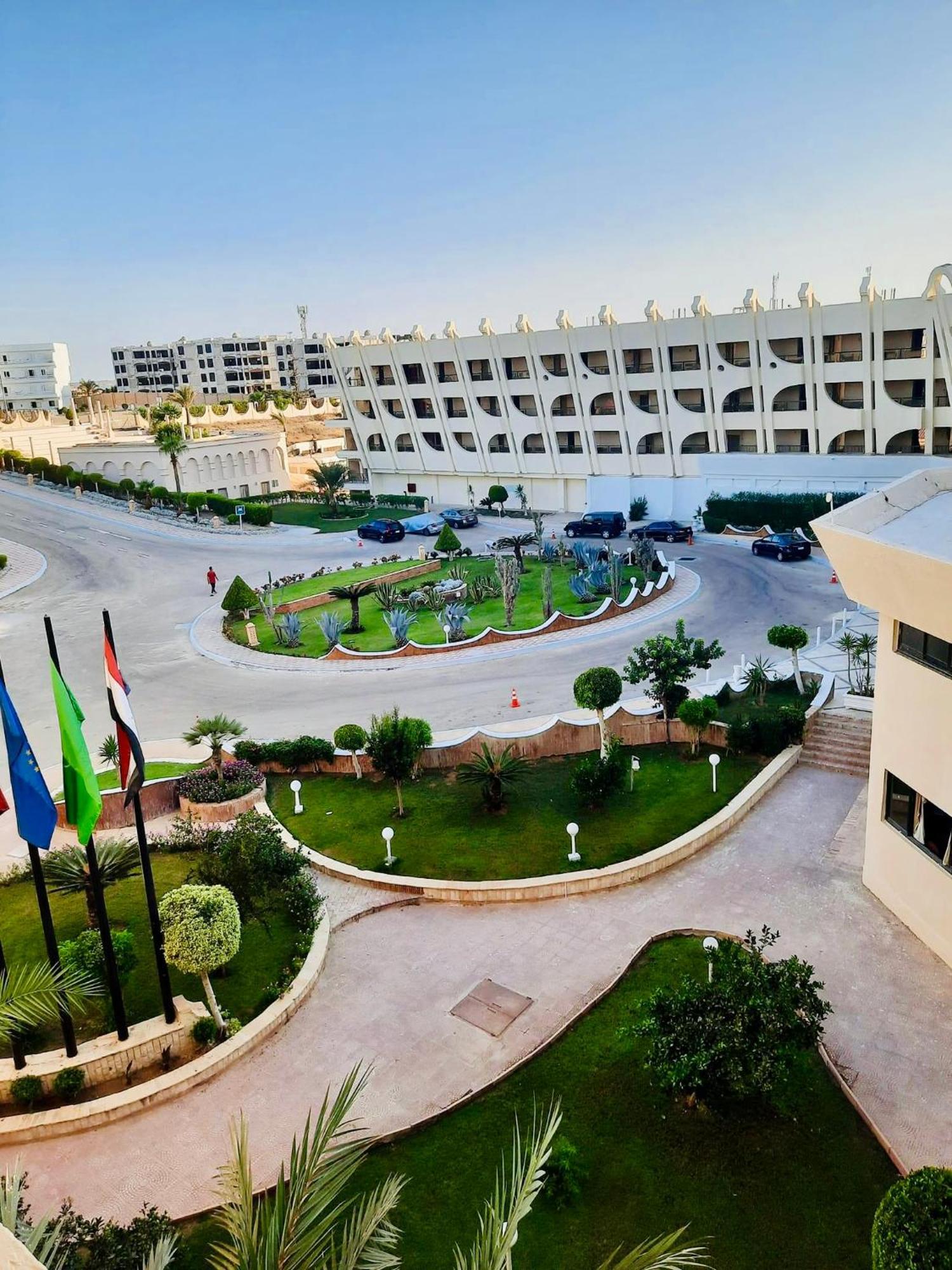 Borg El Arab Beach Resort Kültér fotó The Dead Sea resort